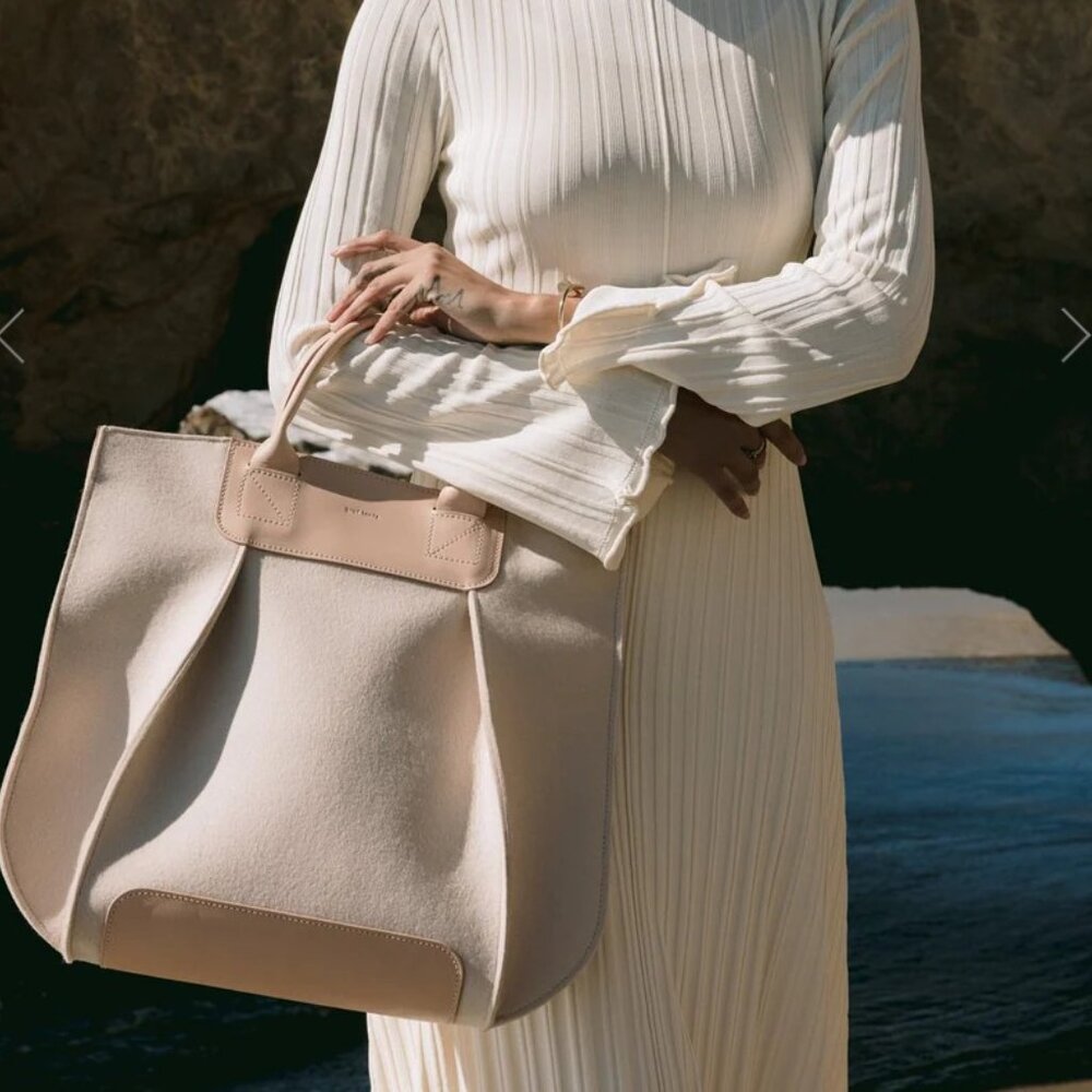 BEAUTIFUL Graf Lantz Frankie Merino Wool Tote NWT